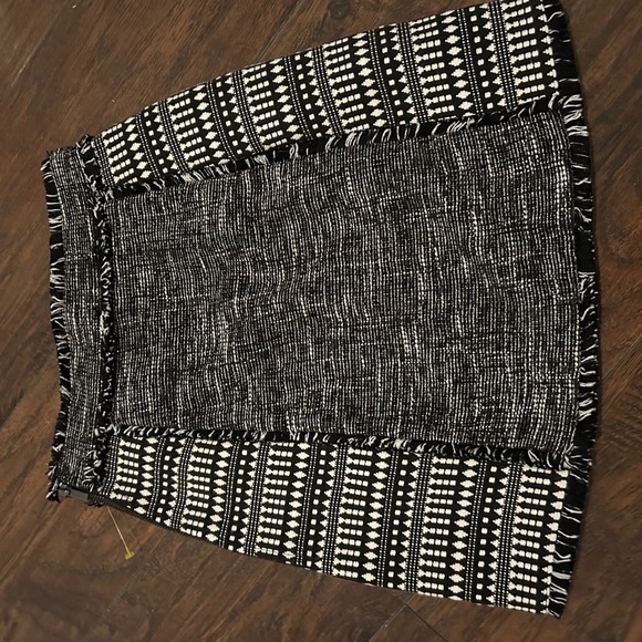Tweed Mini Skirt Black White Geometric Fringe Hem Party Cocktail Size Unknown - Picture 7 of 8